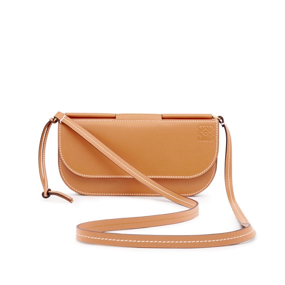 **SOLD** GUC👜 LOEWE Gate Pochette Leather Crossbody Bag